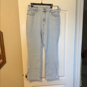 Abercrombie The Slim Straight Ultra High Rise